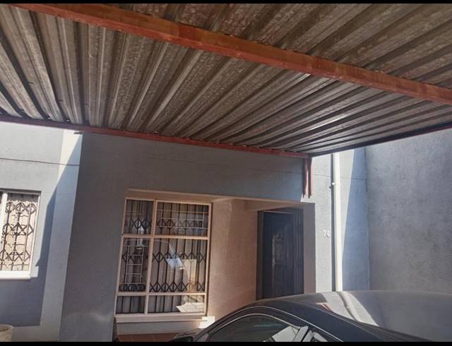 1 BEDROOM APARTMENT FOR SALE IN GERMISTON SOUTH
